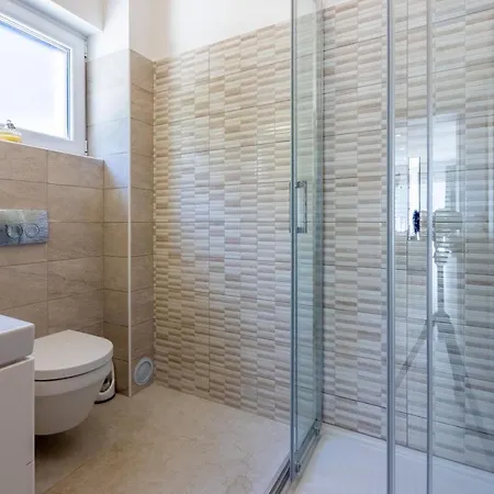 Апартаменты Sea View With Pool