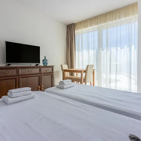 Sea View With Pool Апартаменты *